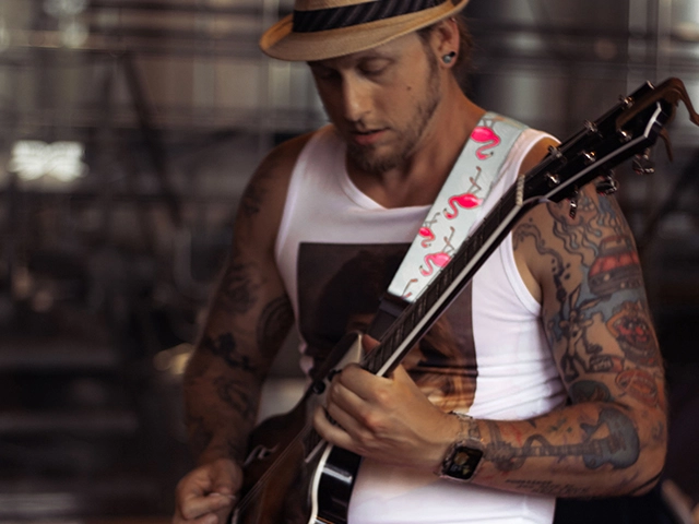 Mike Angeli playing at a wedding